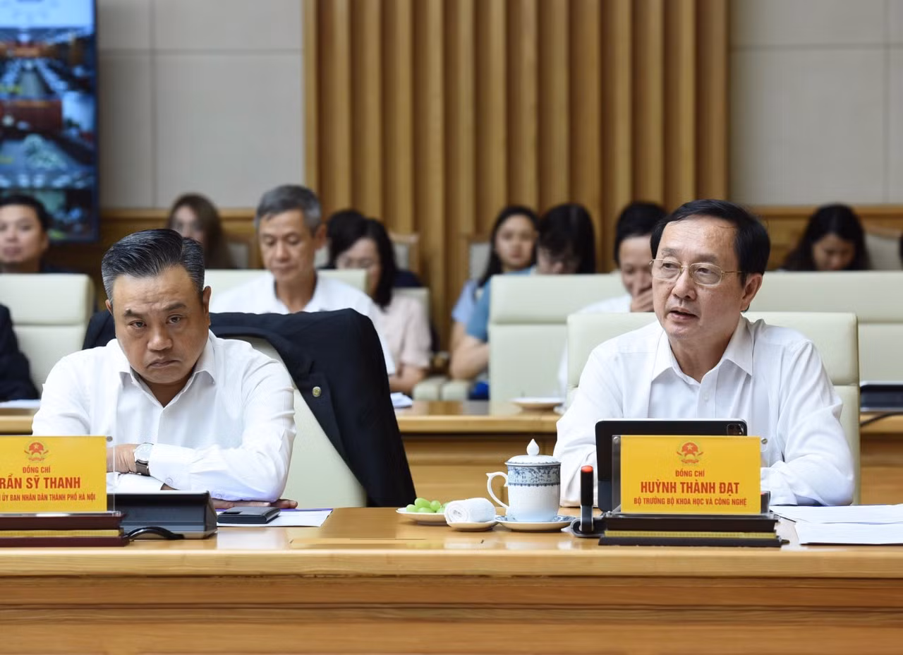 Bộ trưởng Khoa học và Công nghệ Huỳnh Thành Đạt phát biểu ý kiến tại hội nghị. (Ảnh: TRẦN HẢI)