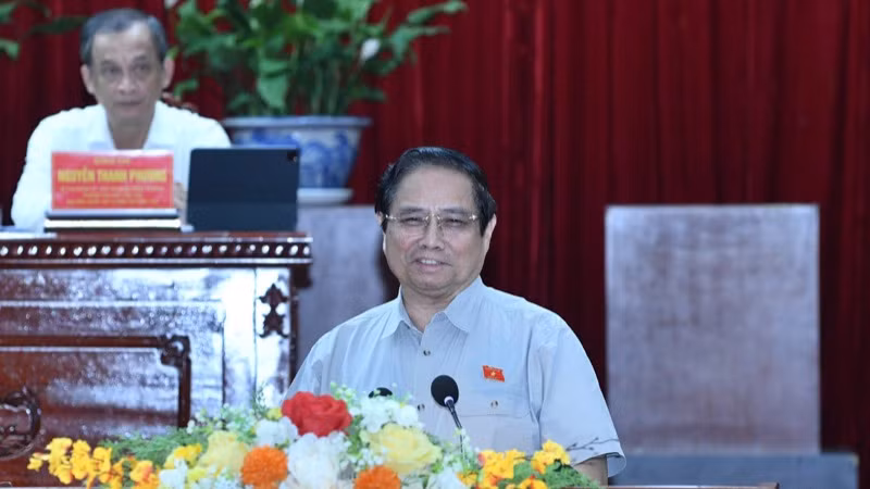 Thủ tướng Phạm Minh Chính phát biểu ý kiến tại hội nghị tiếp xúc cử tri. (Ảnh: THANH GIANG)