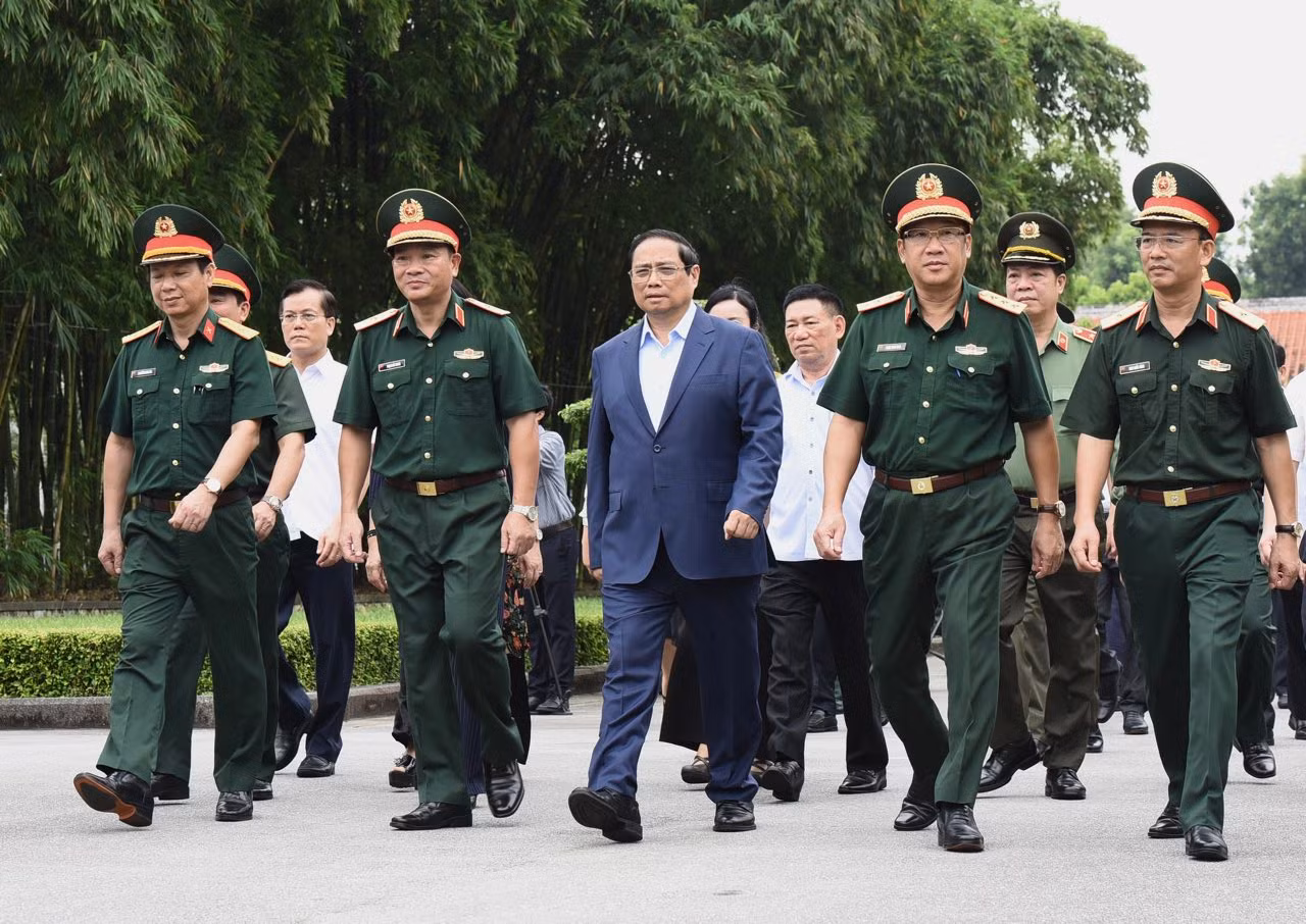 Thủ tướng Phạm Minh Chính đi kiểm tra các hạng mục thuộc công trình Lăng Chủ tịch Hồ Chí Minh. (Ảnh: Trần Hải) Thủ tướng Phạm Minh Chính đi kiểm tra các hạng mục thuộc công trình Lăng Chủ tịch Hồ Chí Minh. (Ảnh: Trần Hải)