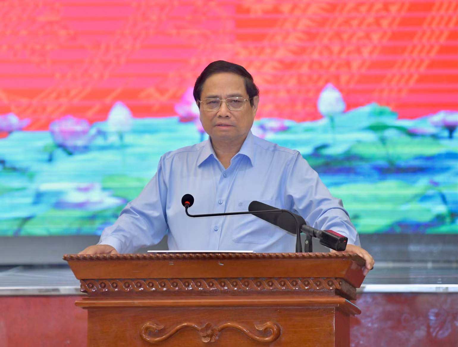 Thủ tướng Phạm Minh Chính phát biểu ý kiến kết luận buổi làm việc với Ban Thường vụ Tỉnh ủy Đồng Nai. (Ảnh: Trần Hải) Thủ tướng Phạm Minh Chính phát biểu ý kiến kết luận buổi làm việc với Ban Thường vụ Tỉnh ủy Đồng Nai. (Ảnh: Trần Hải)