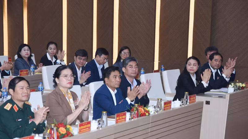 Các đại biểu tham dự Hội nghị. (Ảnh: TRẦN HẢI) Các đại biểu tham dự Hội nghị. (Ảnh: TRẦN HẢI)