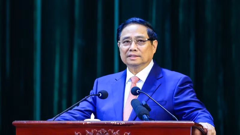Thủ tướng Phạm Minh Chính phát biểu ý kiến tại buổi thăm, làm việc tại Học viện Kỹ thuật Quân sự. (Ảnh: TRẦN HẢI)