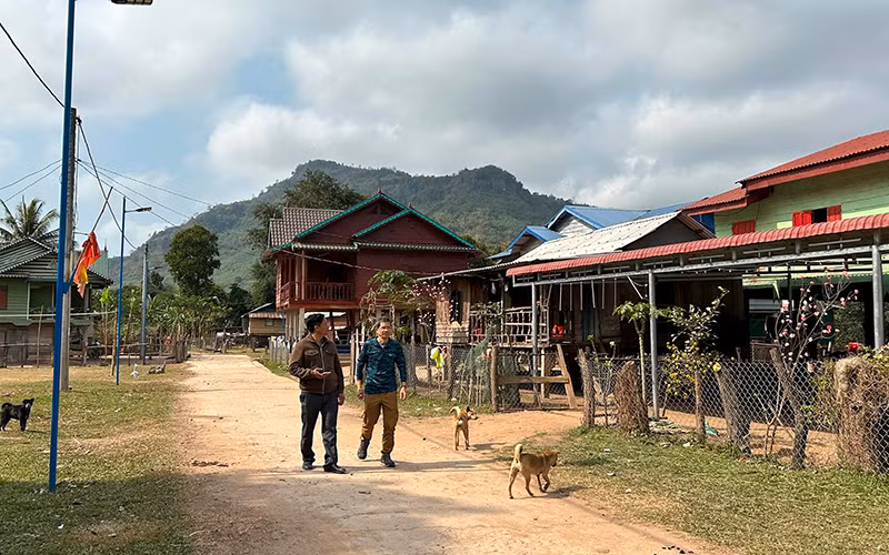 Đời sống của người dân thôn Thuận 1 đã có nhiều thay đổi, tuy nhiên nước sinh hoạt vẫn là vấn đề nan giải.