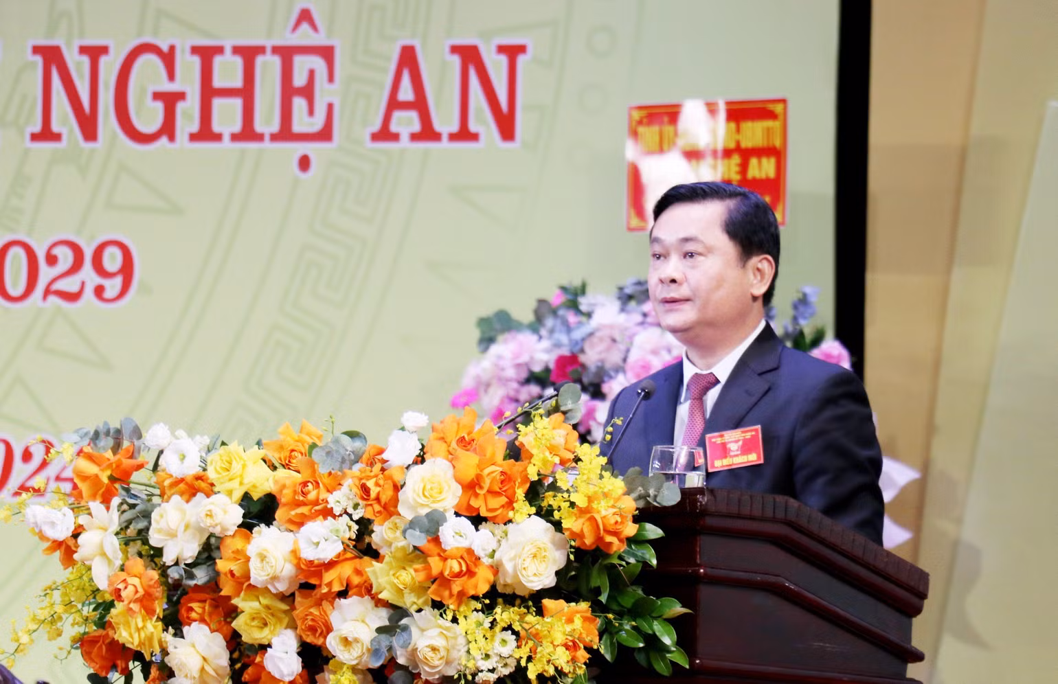 Đồng chí Thái Thanh Quý, Ủy viên Trung ương Đảng, Bí thư Tỉnh ủy Nghệ An phát biểu tại Đại hội.
