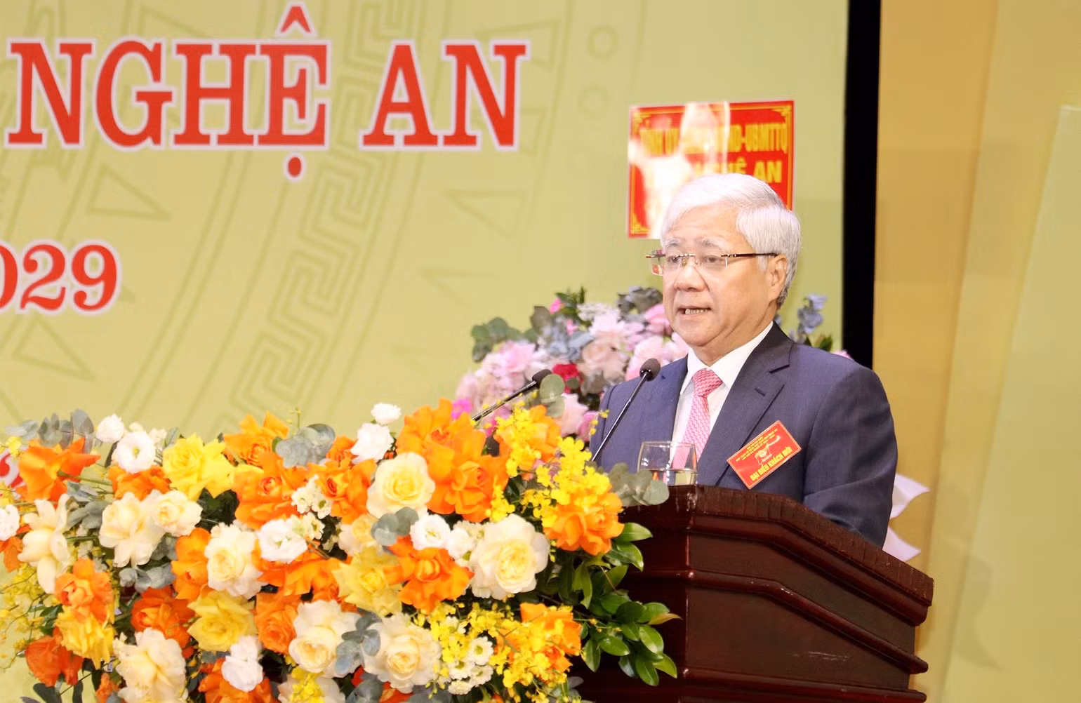 Đồng chí Đỗ Văn Chiến, Ủy viên Bộ Chính trị, Bí thư Trung ương Đảng, Chủ tịch Ủy ban Trung ương Mặt trận Tổ quốc Việt Nam phát biểu chỉ đạo tại Đại hội.