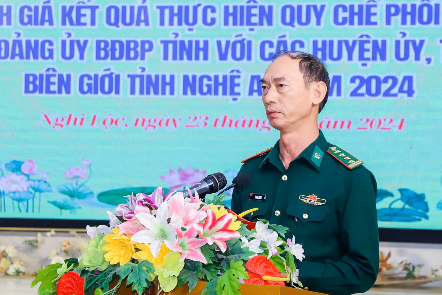 Đại tá Lê Như Cương, Bí thư Đảng ủy, Chính ủy Bộ đội Biên phòng tỉnh Nghệ An kết luận hội nghị.