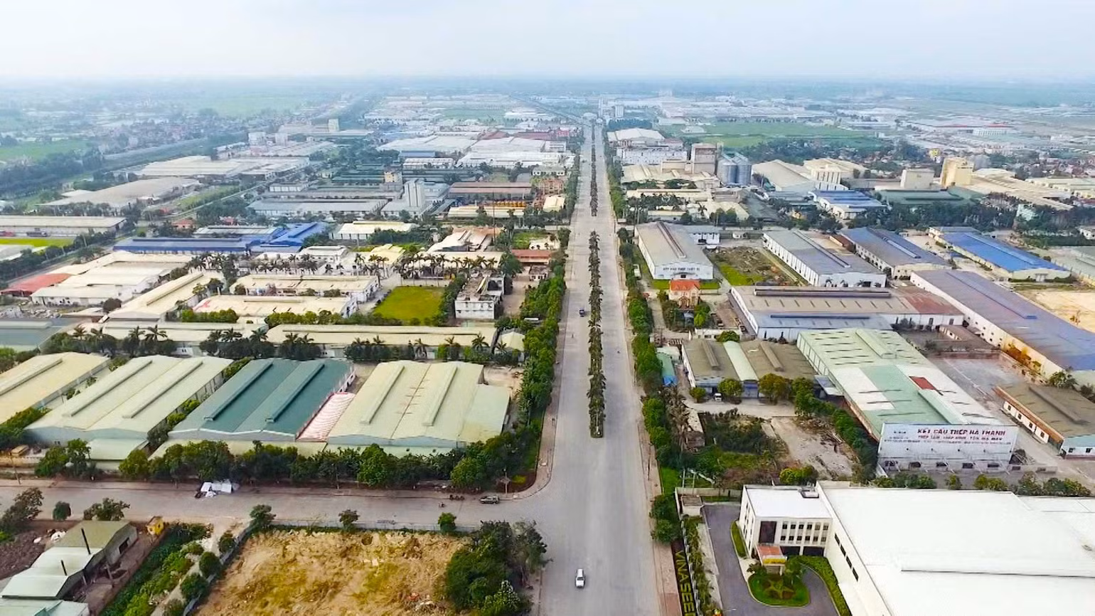 Khu công nghiệp Đồng Văn, thị xã Duy Tiên (Hà Nam). Khu công nghiệp Đồng Văn, thị xã Duy Tiên (Hà Nam).