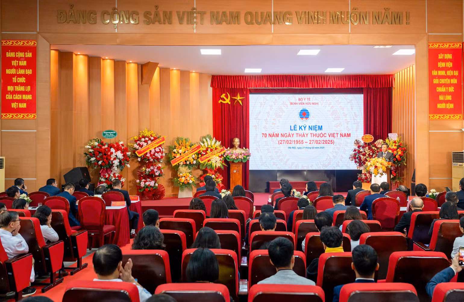 Quang cảnh lễ kỷ niệm. (Ảnh: DUY LINH) Quang cảnh lễ kỷ niệm. (Ảnh: DUY LINH)
