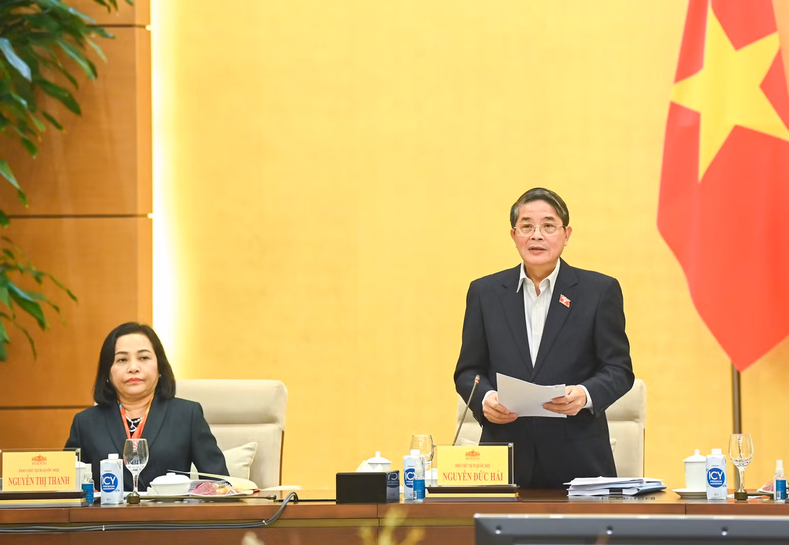 Phó Chủ tịch Quốc hội Nguyễn Đức Hải phát biểu kết luận. Phó Chủ tịch Quốc hội Nguyễn Đức Hải phát biểu kết luận.