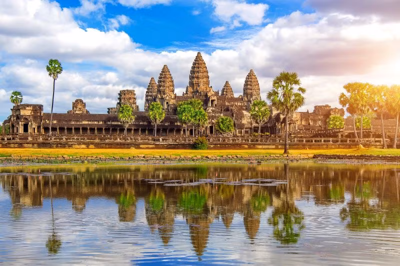 Di tích Angkor (Campuchia).