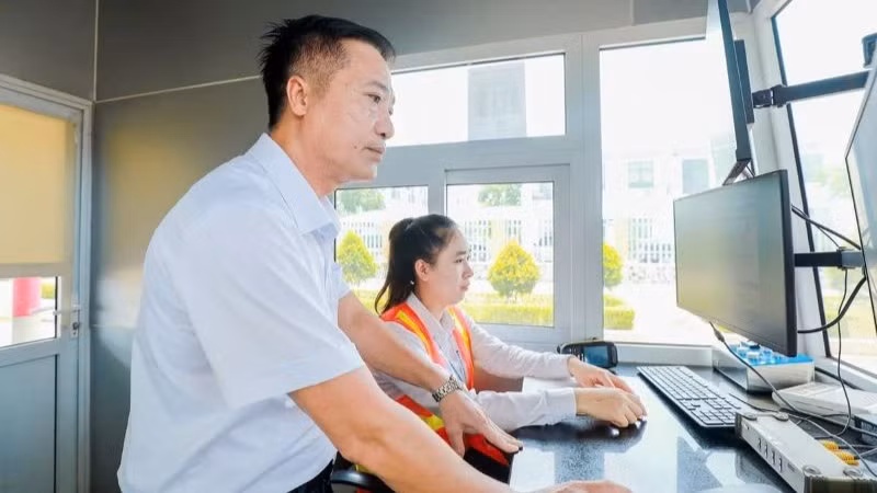 Nút giao Vôi đưa vào khai thác sẽ tăng cường tính kết nối các khu, cụm công nghiệp của huyện Lạng Giang với tuyến cao tốc Hà Nội-Lạng Sơn, từng bước hoàn thiện kết cấu hạ tầng giao thông. Nút giao Vôi đưa vào khai thác sẽ tăng cường tính kết nối các khu, cụm công nghiệp của huyện Lạng Giang với tuyến cao tốc Hà Nội-Lạng Sơn, từng bước hoàn thiện kết cấu hạ tầng giao thông.