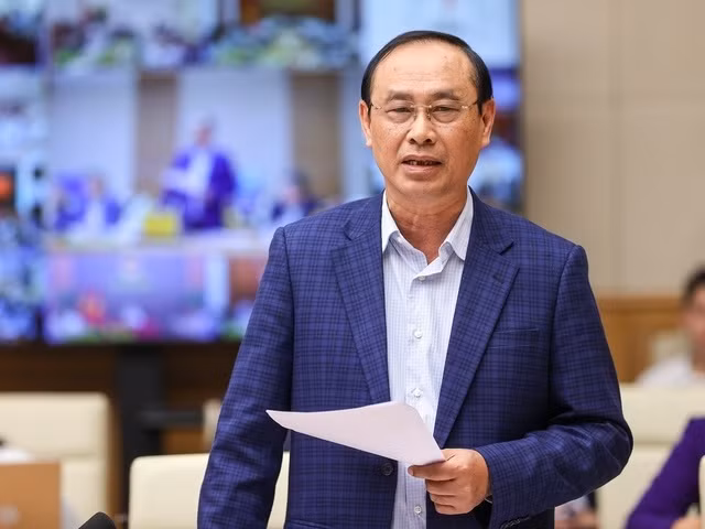 Thứ trưởng Giao thông vận tải Lê Đình Thọ. Thứ trưởng Giao thông vận tải Lê Đình Thọ.