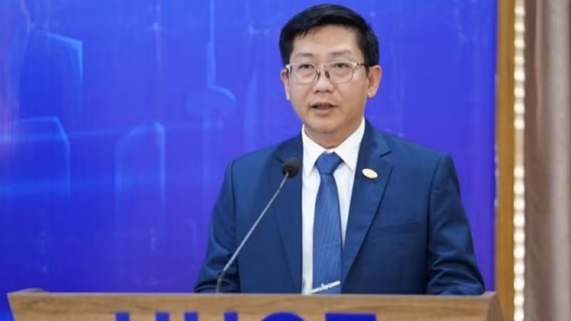 Phó Tổng Giám đốc Tổng Công ty Cổ phần VINACONEX Nguyễn Khắc Hải. Phó Tổng Giám đốc Tổng Công ty Cổ phần VINACONEX Nguyễn Khắc Hải.
