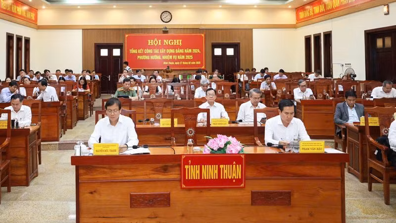Đại biểu tham dự hội nghị. (Ảnh: NGUYỄN TRUNG) Đại biểu tham dự hội nghị. (Ảnh: NGUYỄN TRUNG)