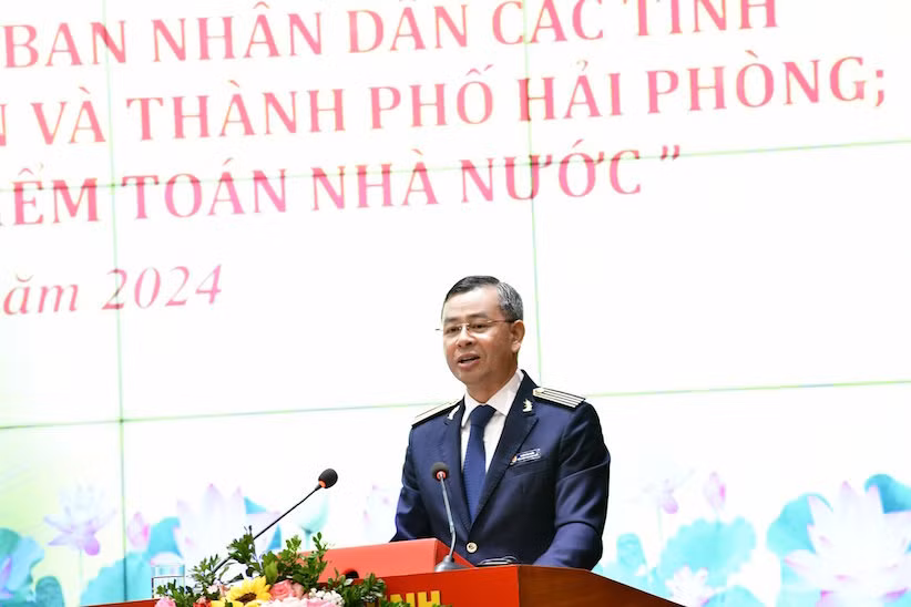 Tổng Kiểm toán Nhà nước Ngô Văn Tuấn phát biểu tại hội nghị Tổng Kiểm toán Nhà nước Ngô Văn Tuấn phát biểu tại hội nghị