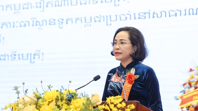Phó Chủ tịch Quốc hội, Chủ tịch Hội Hữu nghị Việt Nam-Campuchia Nguyễn Thị Thanh phát biểu tại lễ kỷ niệm