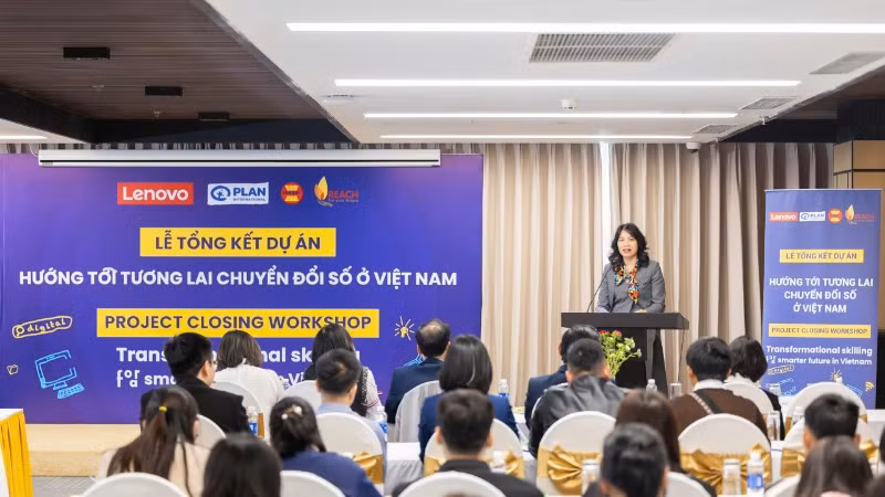 Bà Lê Quỳnh Lan-Giám đốc Quốc gia tổ chức Plan International Việt Nam phát biểu tại Lễ tổng kết dự án (Nguồn: Plan International Việt Nam) Bà Lê Quỳnh Lan-Giám đốc Quốc gia tổ chức Plan International Việt Nam phát biểu tại Lễ tổng kết dự án (Nguồn: Plan International Việt Nam)