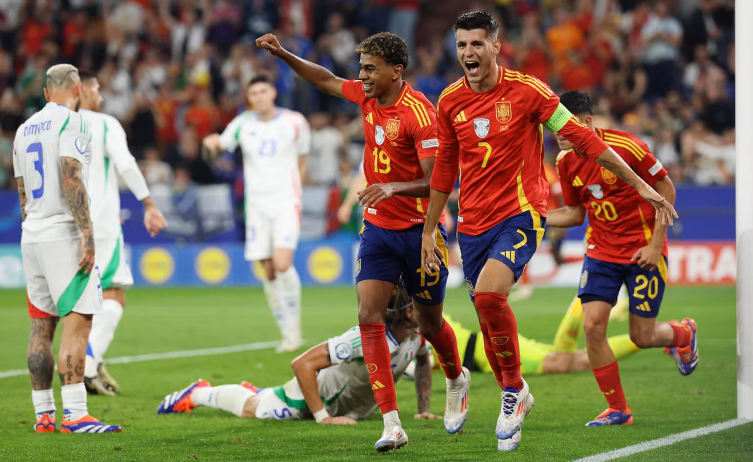 Đội tuyển Tây Ban Nha chiến thắng 1-0 trong vòng bảng trước đương kim vô địch EURO Italia. (Ảnh: UEFA)