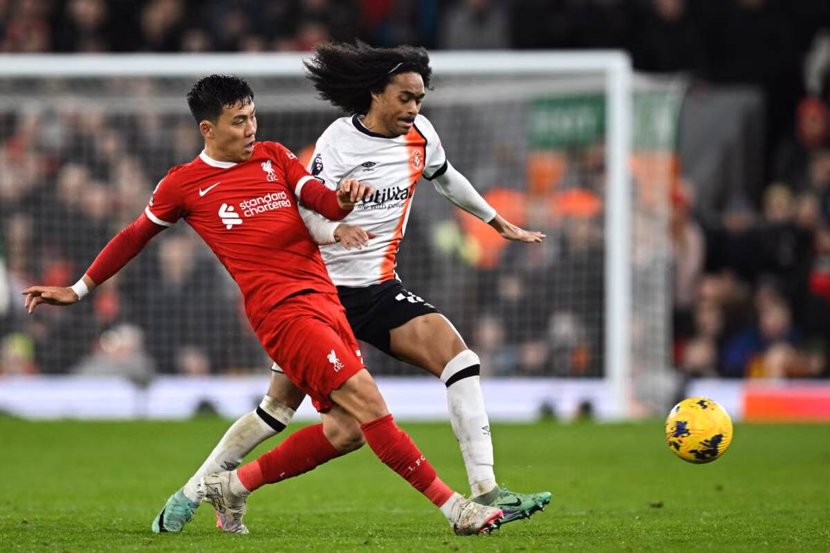 Wataru Endo là ngôi sao sáng ở khu trung tuyến. (Ảnh: Eurosports) Wataru Endo là ngôi sao sáng ở khu trung tuyến. (Ảnh: Eurosports)