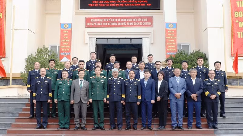 Ngành thủy đạc tiếp tục làm tốt nhiệm vụ khảo sát, đo đạc và nghiên cứu biển, tìm kiếm cứu nạn kết hợp trinh sát trên biển và tham gia hội nhập quốc tế.