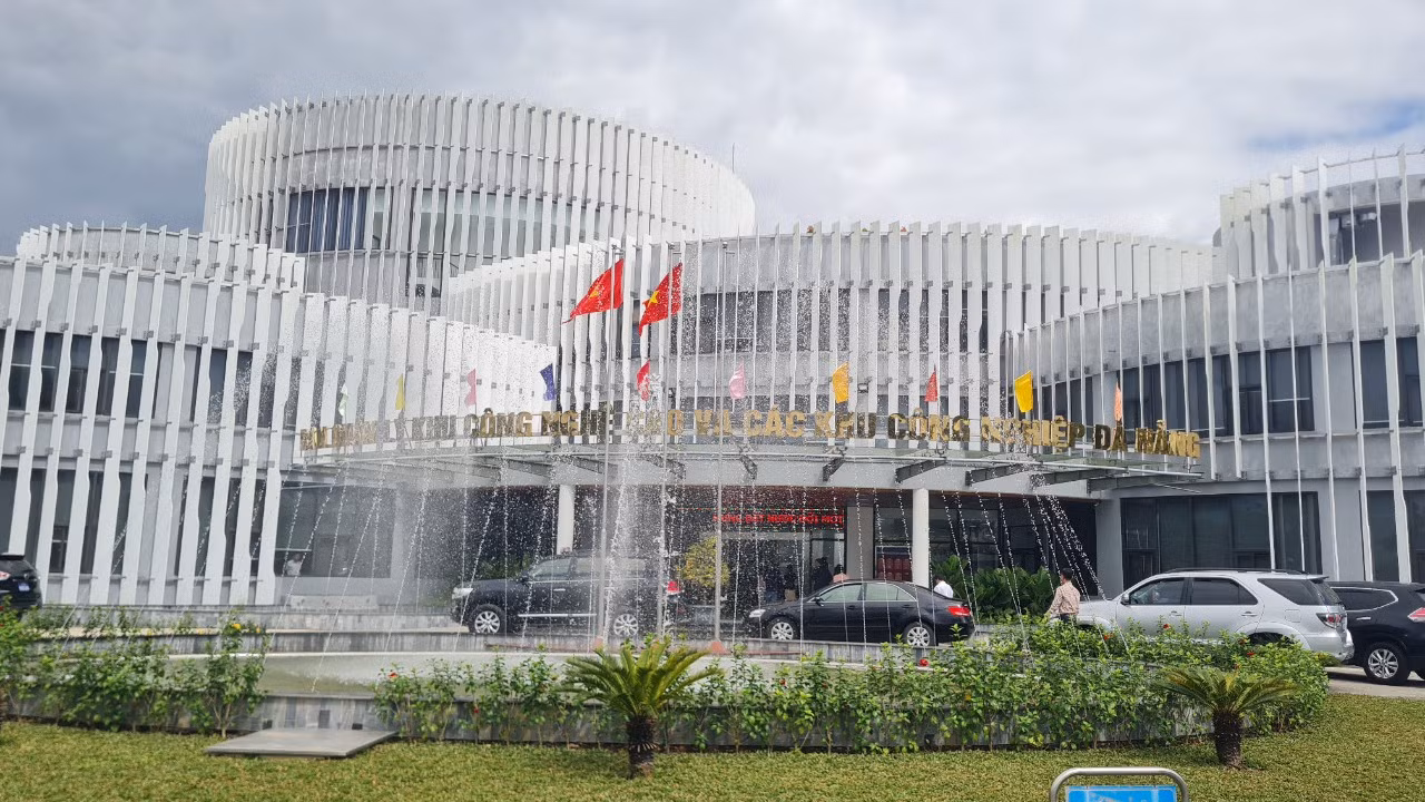 Khu công nghệ cao Đà Nẵng cần đẩy mạnh thu hút đầu tư vào các lĩnh vực điện tử, vi mạch bán dẫn, sản xuất trang thiết bị y tế.