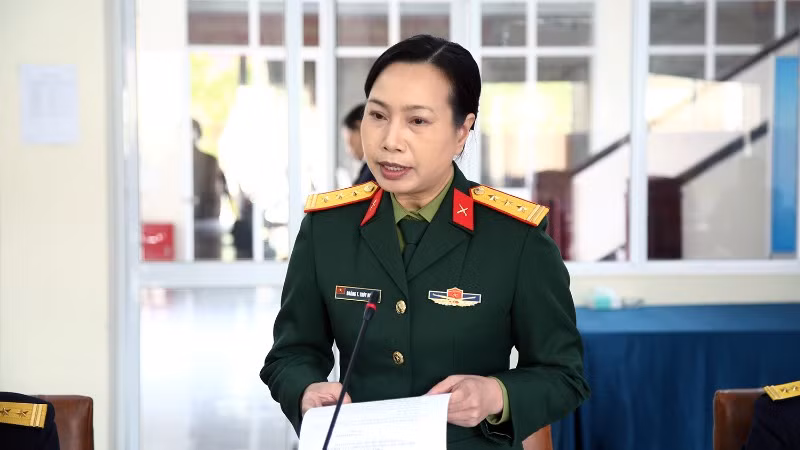 Thượng tá, Tiến sĩ Hoàng Thị Thùy Dương, Phó Viện trưởng Viện Sinh thái nhiệt đới, Trung tâm Nhiệt đới Việt-Nga, Bộ Quốc phòng, Ủy viên phản biện 2 đánh giá về đề tài. Thượng tá, Tiến sĩ Hoàng Thị Thùy Dương, Phó Viện trưởng Viện Sinh thái nhiệt đới, Trung tâm Nhiệt đới Việt-Nga, Bộ Quốc phòng, Ủy viên phản biện 2 đánh giá về đề tài.