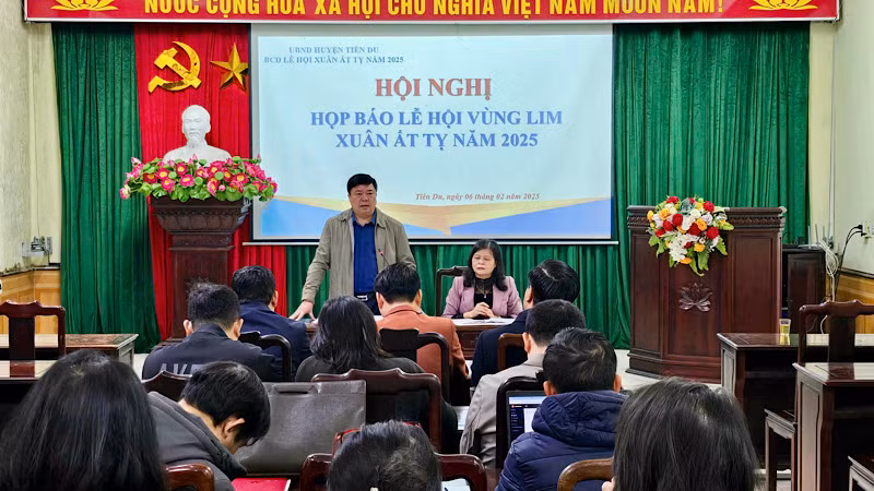 Quang cảnh họp báo Lễ hội vùng Lim Xuân Ất Tỵ năm 2025.