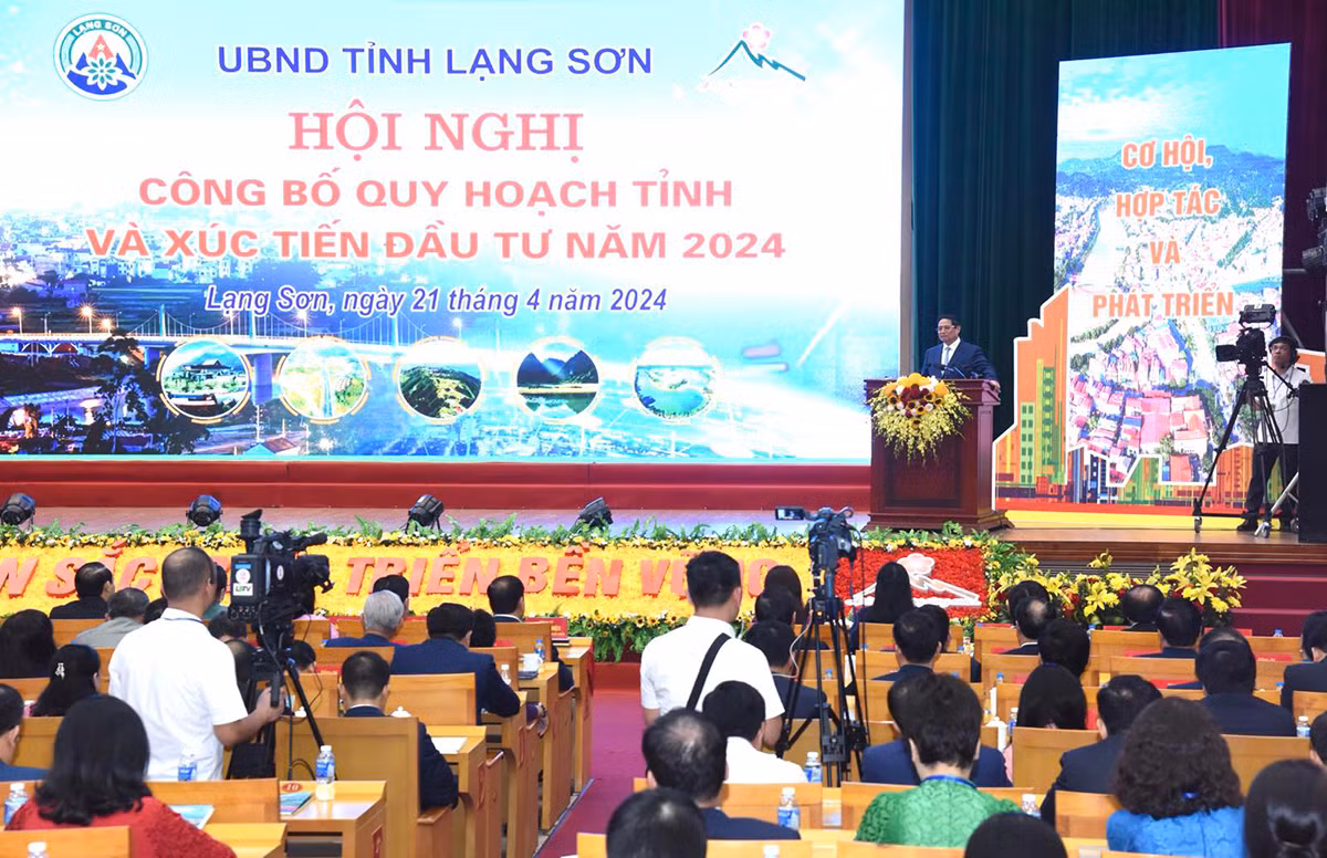 Quang cảnh hội nghị. Quang cảnh hội nghị.