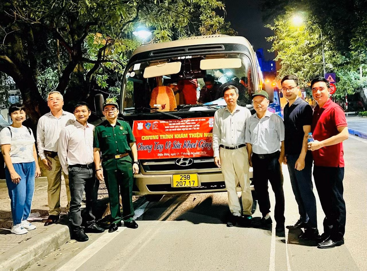 Đoàn thiện nguyện xuất phát sáng 3/4/2024 tại trường Đại học Y Hà Nội. Đoàn thiện nguyện xuất phát sáng 3/4/2024 tại trường Đại học Y Hà Nội.