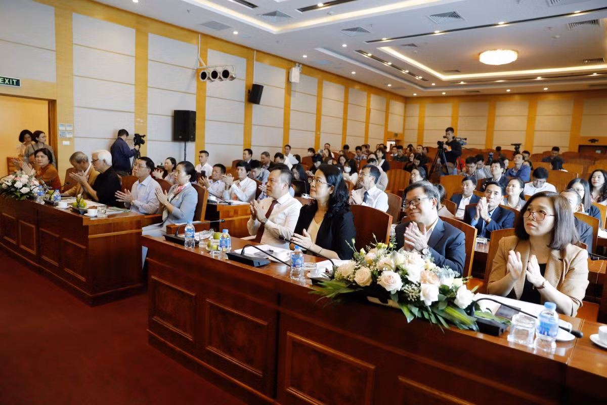 Các đại biểu tham gia tại buổi lễ phát động Giải báo chí toàn quốc viết về "Nông nghiệp, nông dân, nông thôn Việt Nam" năm 2023.