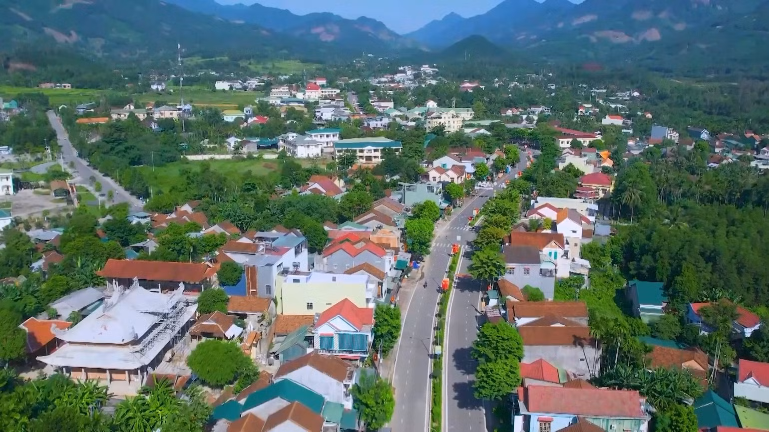 Việc sắp xếp đơn vị hành chính cấp xã nhằm mục tiêu tinh gọn tổ chức bộ máy và mở rộng không gian phát triển.