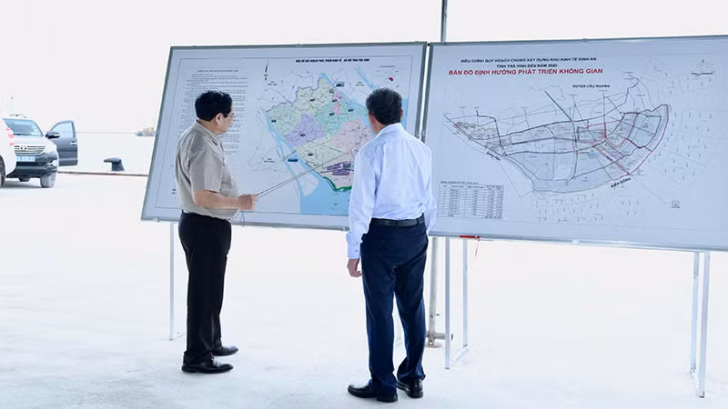 Thủ tướng Phạm Minh Chính cho ý kiến về phát triển Khu kinh tế Định An.