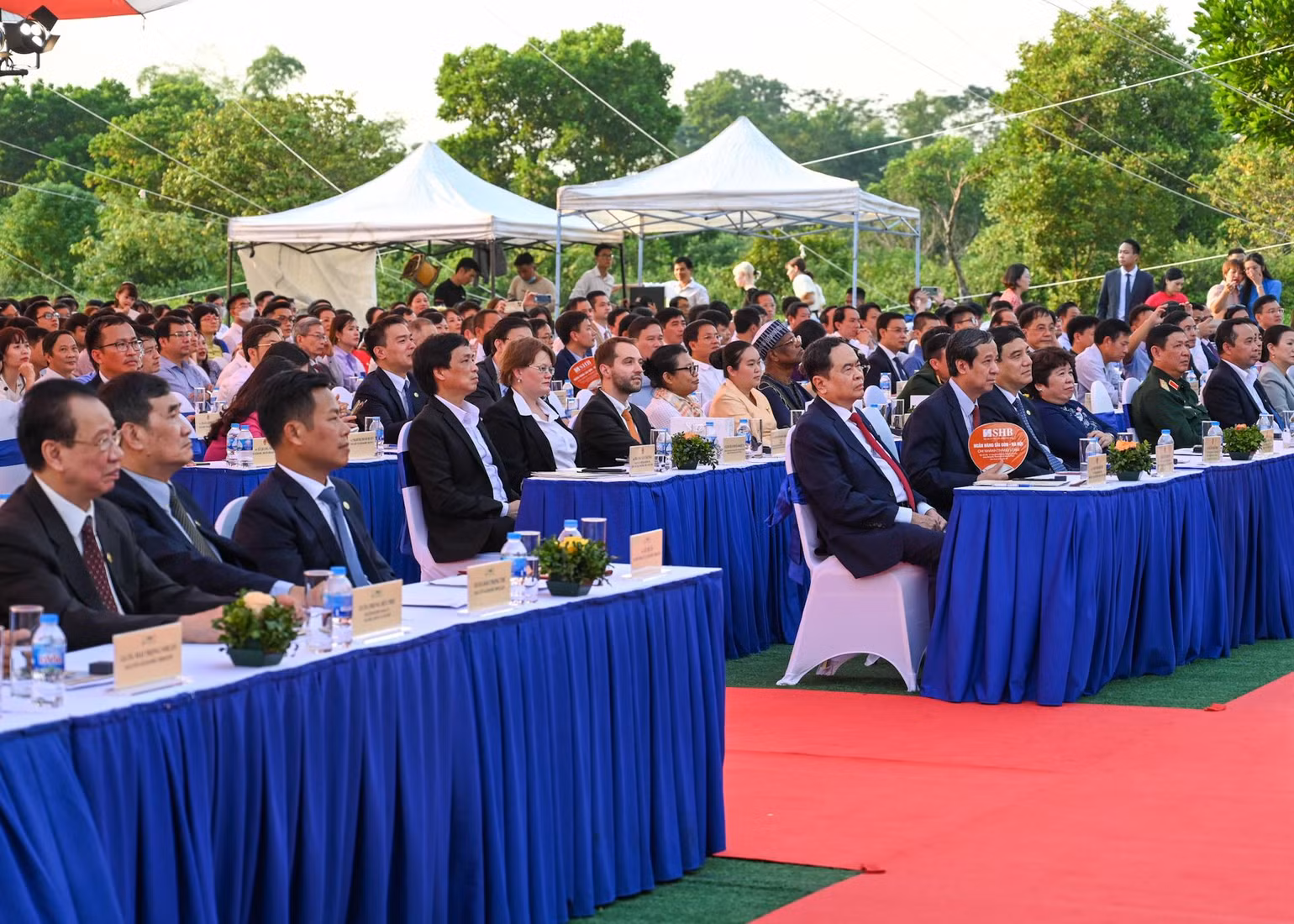 Các đại biểu dự Lễ khai giảng năm học 2022-2023.