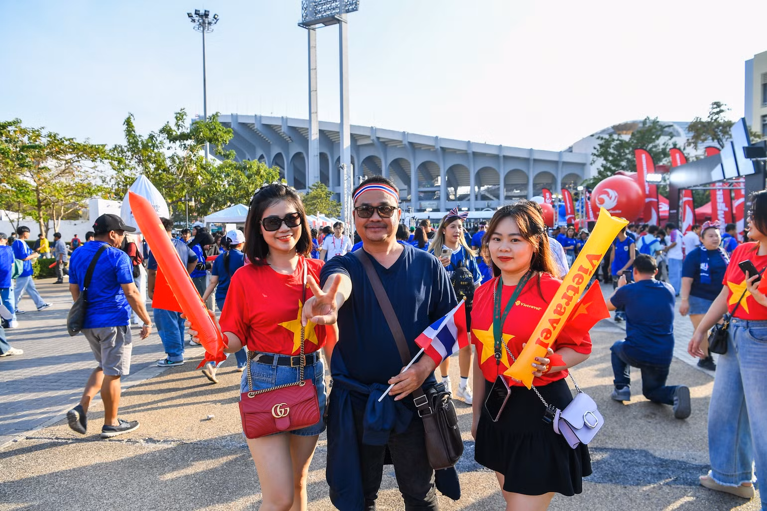 "Chúng tôi tin rằng Việt Nam sẽ ghi được ít nhất 2 bàn thắng trên sân khách trong trận đấu hôm nay".