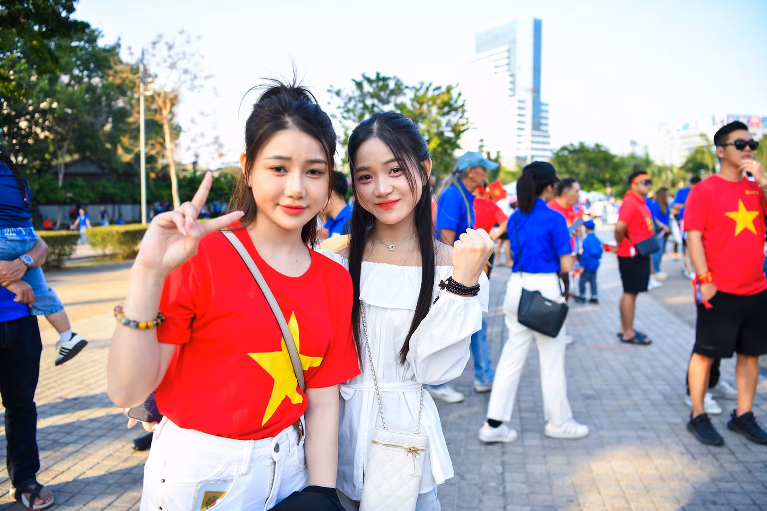 Những hình ảnh đẹp trước giờ bóng lăn.