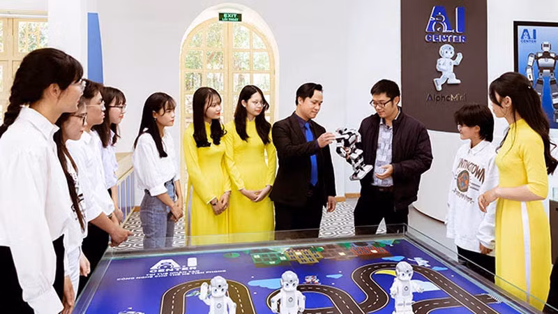 Trung tâm AI tại Trường Đại học Đà Lạt. Trung tâm AI tại Trường Đại học Đà Lạt.