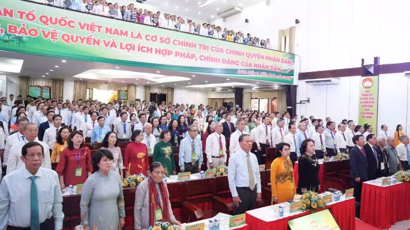 Đại biểu dự Đại hội Ủy ban Mặt trận Tổ quốc Việt Nam tỉnh Bến Tre, khóa 10, nhiệm kỳ 2024-2029. (Ảnh: HOÀNG TRUNG)