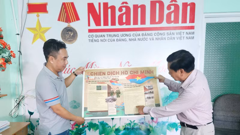 Tại Kiên Giang, phụ san đặc biệt của Báo Nhân Dân kỷ niệm 50 năm Ngày Giải phóng miền nam, thống nhất đất nước được phát hết từ rất sớm.