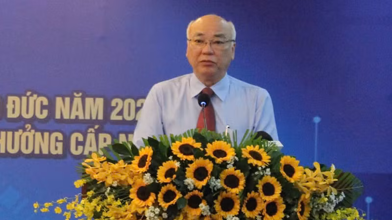 Đồng chí Phan Nguyễn Như Khuê, Trưởng Ban Tuyên giáo Thành ủy Thành phố Hồ Chí Minh phát biểu tại hội nghị. Đồng chí Phan Nguyễn Như Khuê, Trưởng Ban Tuyên giáo Thành ủy Thành phố Hồ Chí Minh phát biểu tại hội nghị.