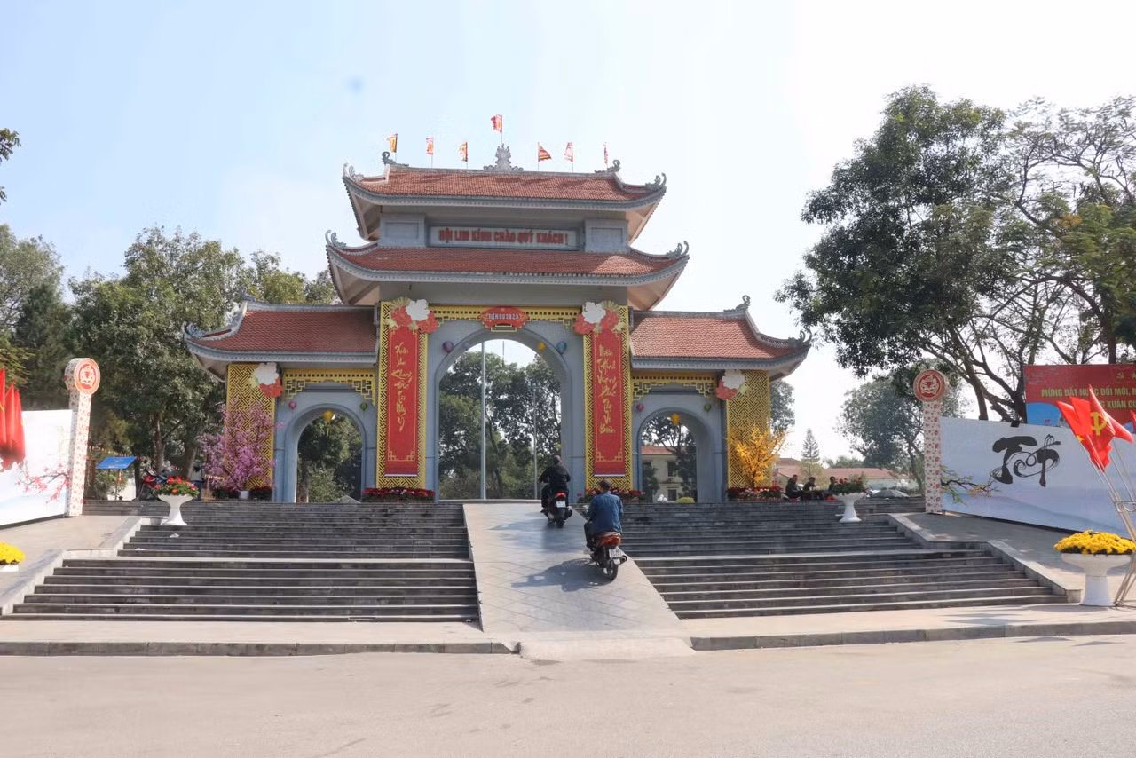 Các công tác chuẩn bị lễ hội đã hoàn tất. Các công tác chuẩn bị lễ hội đã hoàn tất.