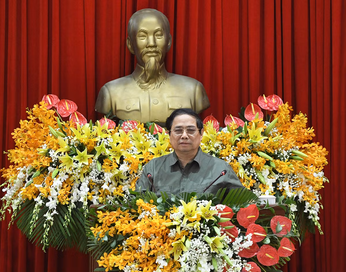 Thủ tướng Phạm Minh Chính phát biểu ý kiến tại buổi làm việc với Ban Thường vụ Tỉnh ủy Tiền Giang.