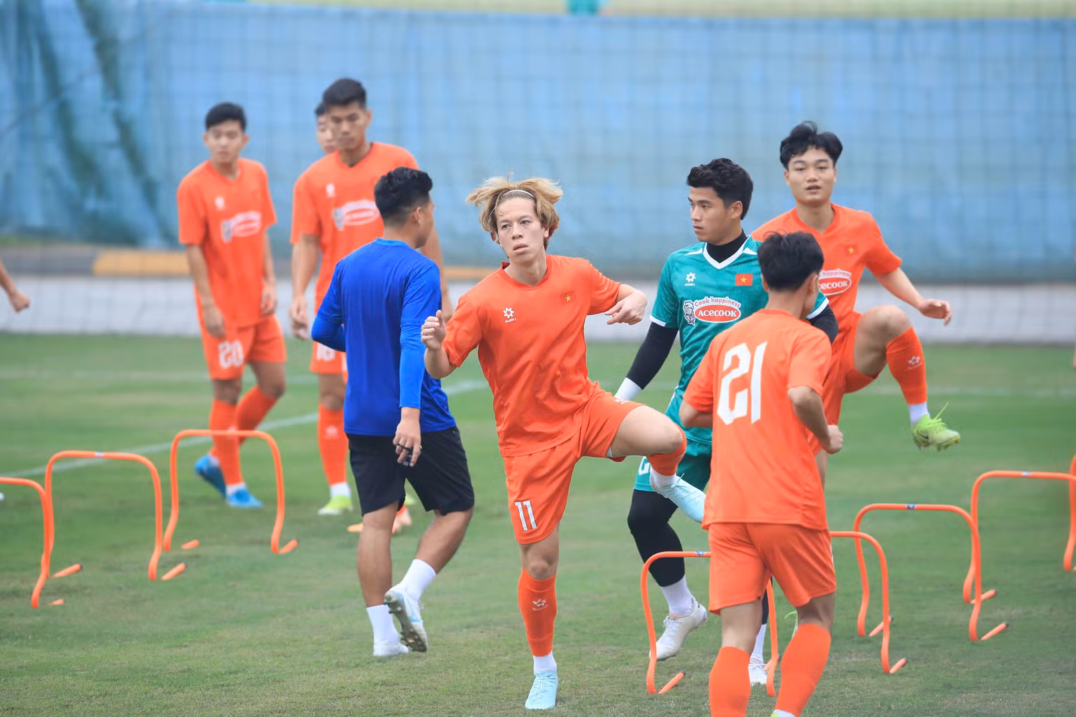 Viktor Lê đã có một kỳ giải thi đấu thành công cho U22 Việt Nam tại Giải giao hữu CFA Team China 2025 trong dịp FIFA Days tháng 3 vừa qua. (Ảnh: ĐỨC CƯỜNG)