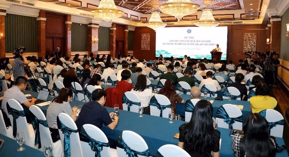 Quang cảnh buổi hội thảo.