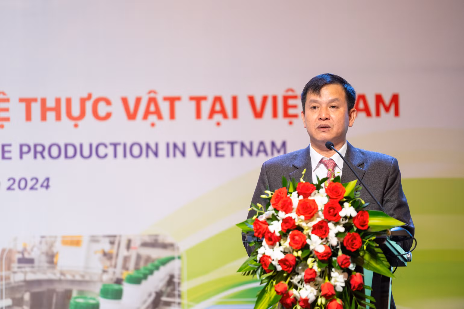 Cục trưởng Cục Bảo vệ thực vật Huỳnh Tấn Đạt phát biểu tại hội nghị.