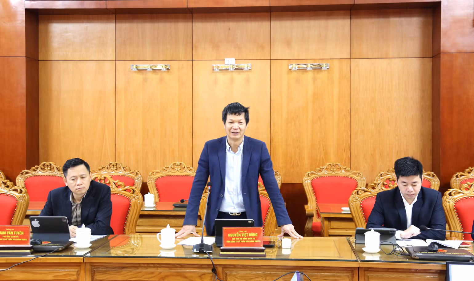 Ông Nguyễn Việt Dũng, Chủ tịch Hội đồng quản trị, Tổng Công ty cổ phần Bưu chính Viettel phát biểu.