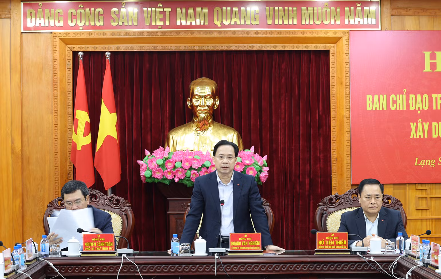 Đồng chí Hoàng Văn Nghiệm, Bí thư Tỉnh ủy Lạng Sơn phát biểu chỉ đạo việc thực hiện Đề án.