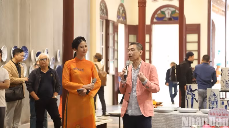 Chiêm ngưỡng các tác phẩm gốm trong “Gốm Thiệp” ảnh 2 Chiêm ngưỡng các tác phẩm gốm trong “Gốm Thiệp” ảnh 2