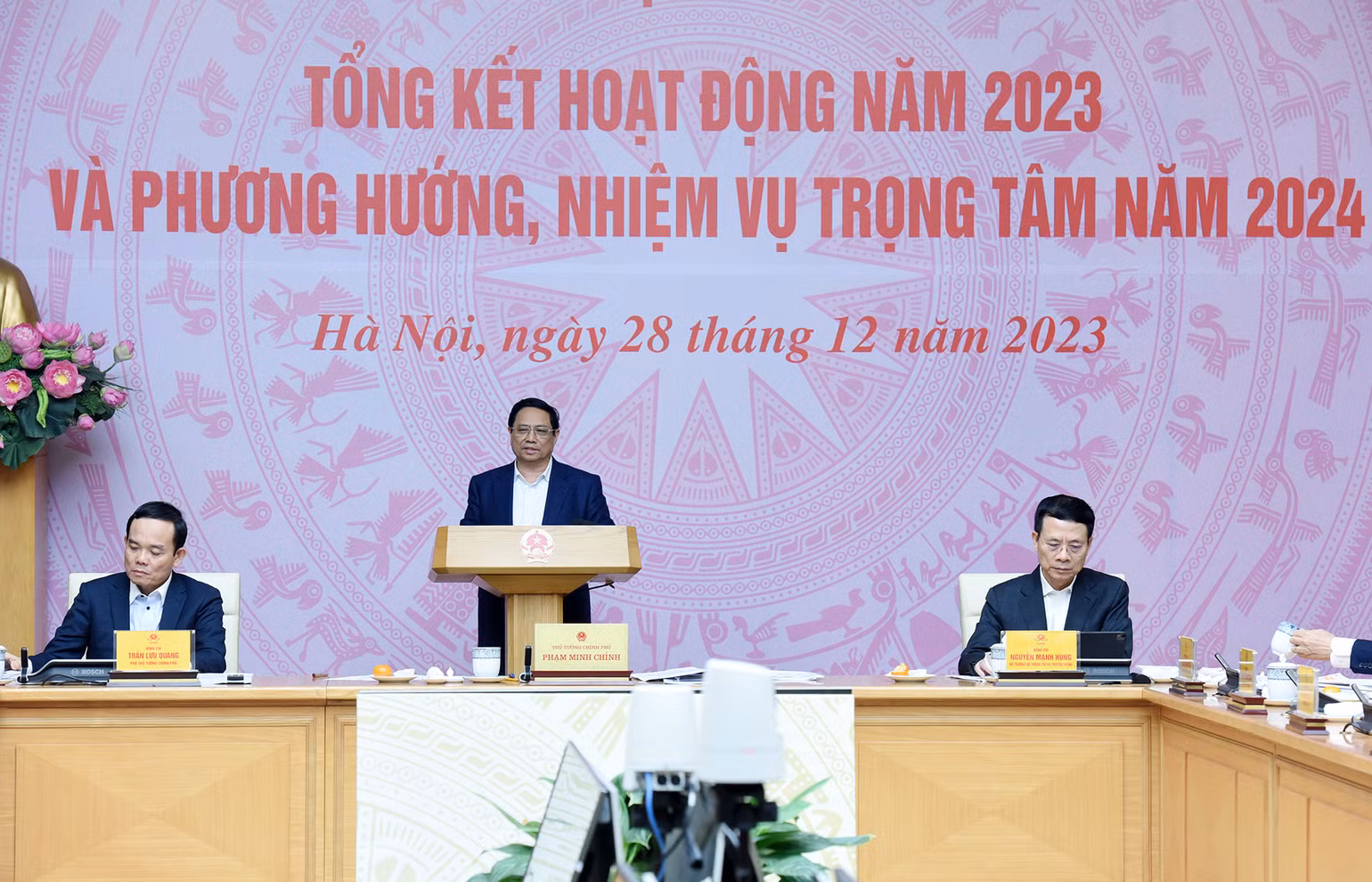 Thủ tướng Phạm Minh Chính dự và chủ trì hội nghị.