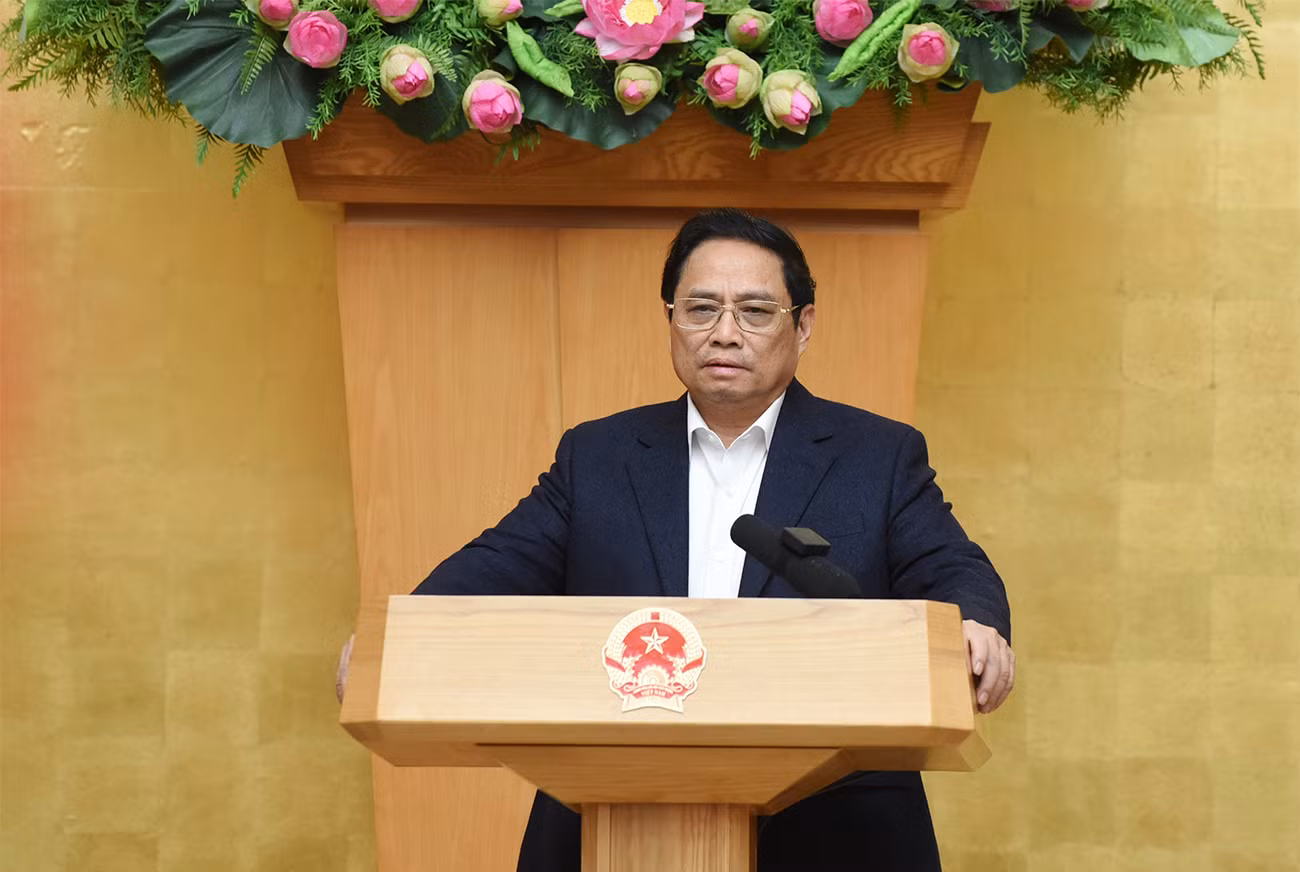 Phát biểu kết luận, Thủ tướng Phạm Minh Chính cơ bản đồng tình với các báo cáo, ý kiến tại cuộc họp. Qua thực tế trong chuyến công tác kiểm tra, đôn đốc các dự án hạ tầng giao thông vừa qua, Thủ tướng nhắc lại ấn tượng về khí thế phát triển mới khi "cả nước là một công trường", sự tự tin của các cấp, các ngành trong chỉ đạo, điều hành, cũng như niềm tin ngày càng được củng cố, tăng cường của nhân dân và cộng đồng doanh nghiệp.