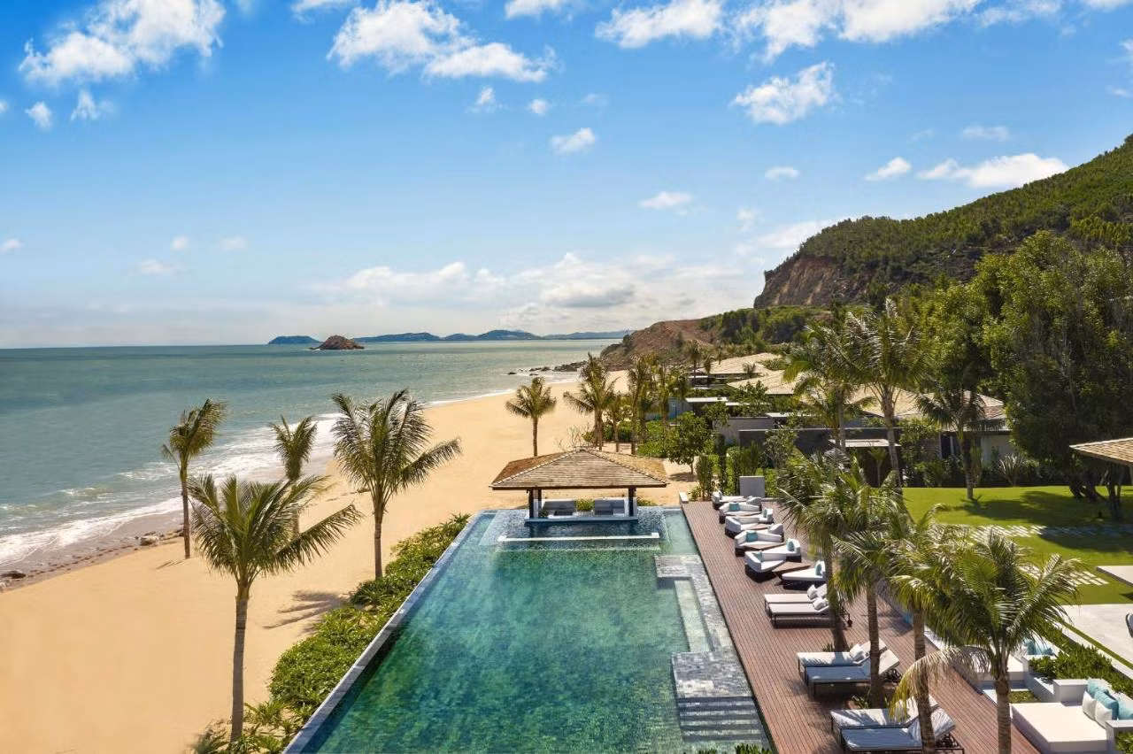 Quy Nhơn đang trở thành một điểm đến thú vị cho những chuyến du lịch sinh thái. (Ảnh: Booking.com)